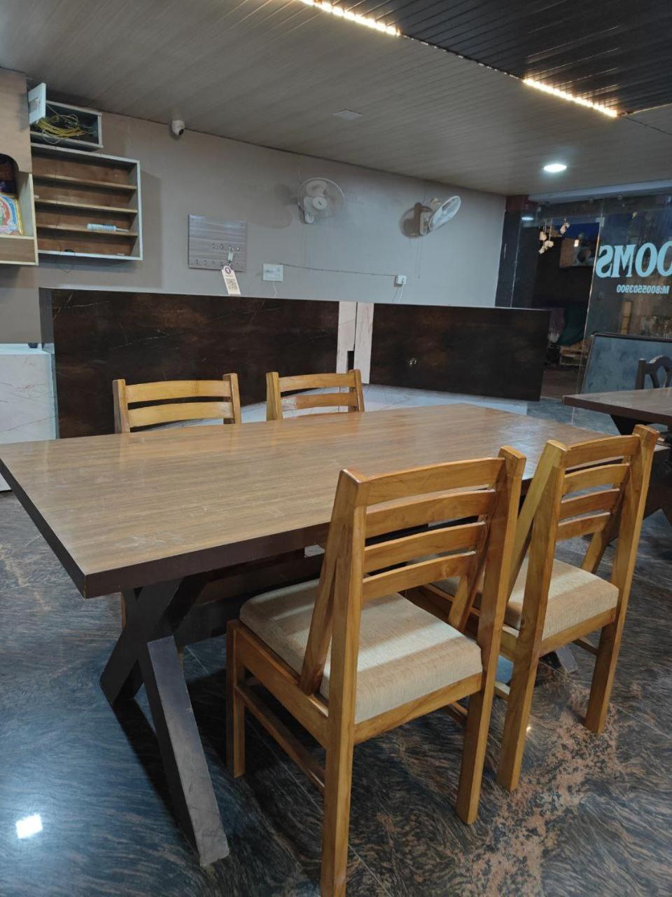 Ringas Hotel Shyam Sarover And Restaurant מראה חיצוני תמונה